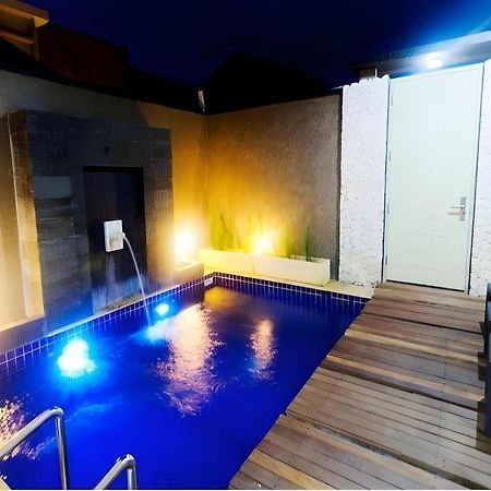 Bali Rich Villa Tuban  Εξωτερικό φωτογραφία