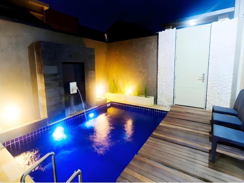 Bali Rich Villa Tuban  Εξωτερικό φωτογραφία