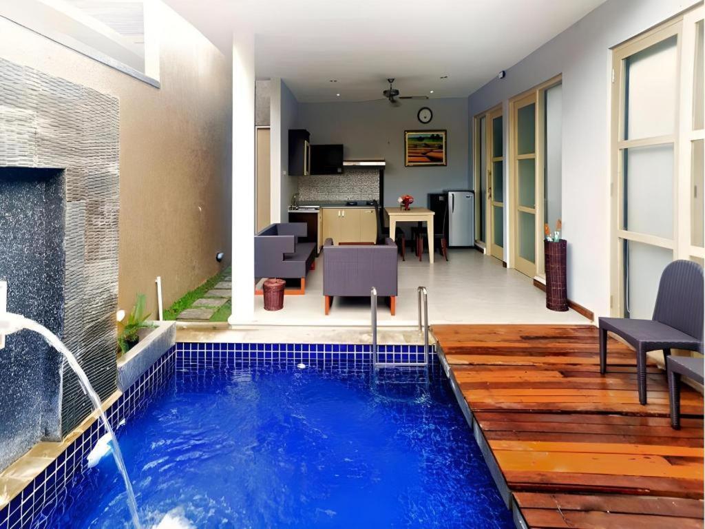 Bali Rich Villa Tuban  Εξωτερικό φωτογραφία