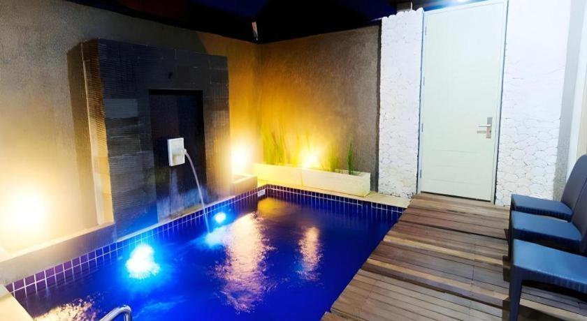 Bali Rich Villa Tuban  Εξωτερικό φωτογραφία