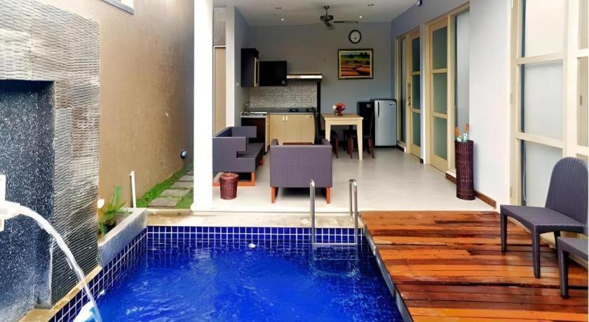 Bali Rich Villa Tuban  Εξωτερικό φωτογραφία